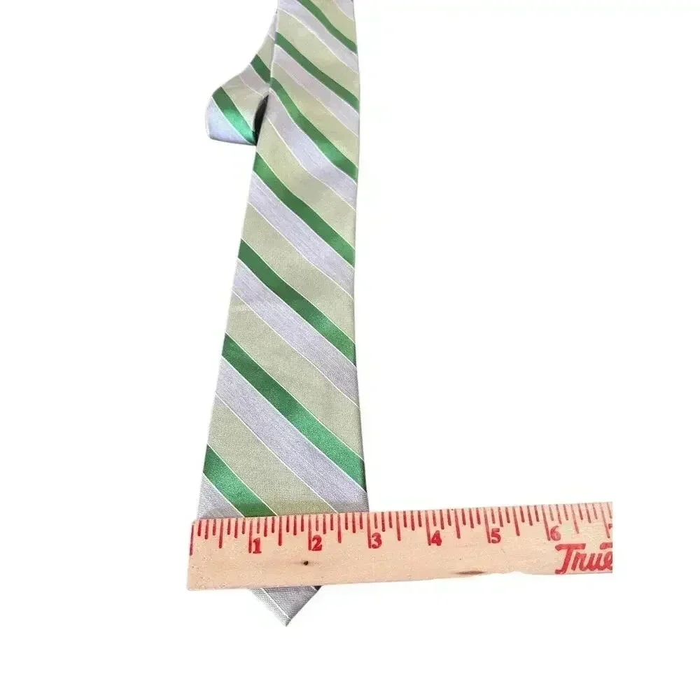 Croft & Barrow Green Gray White Diagonal Stripe Silk Necktie 3” X 48” New